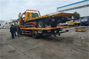 西工区同城汽车补胎